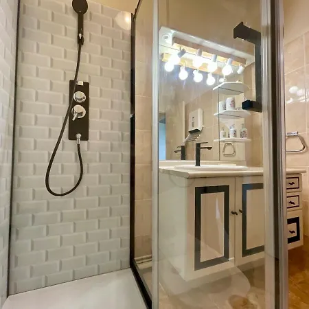 Le Vintage Des Oliviers - Vue Aude Ascenseur Et Parking